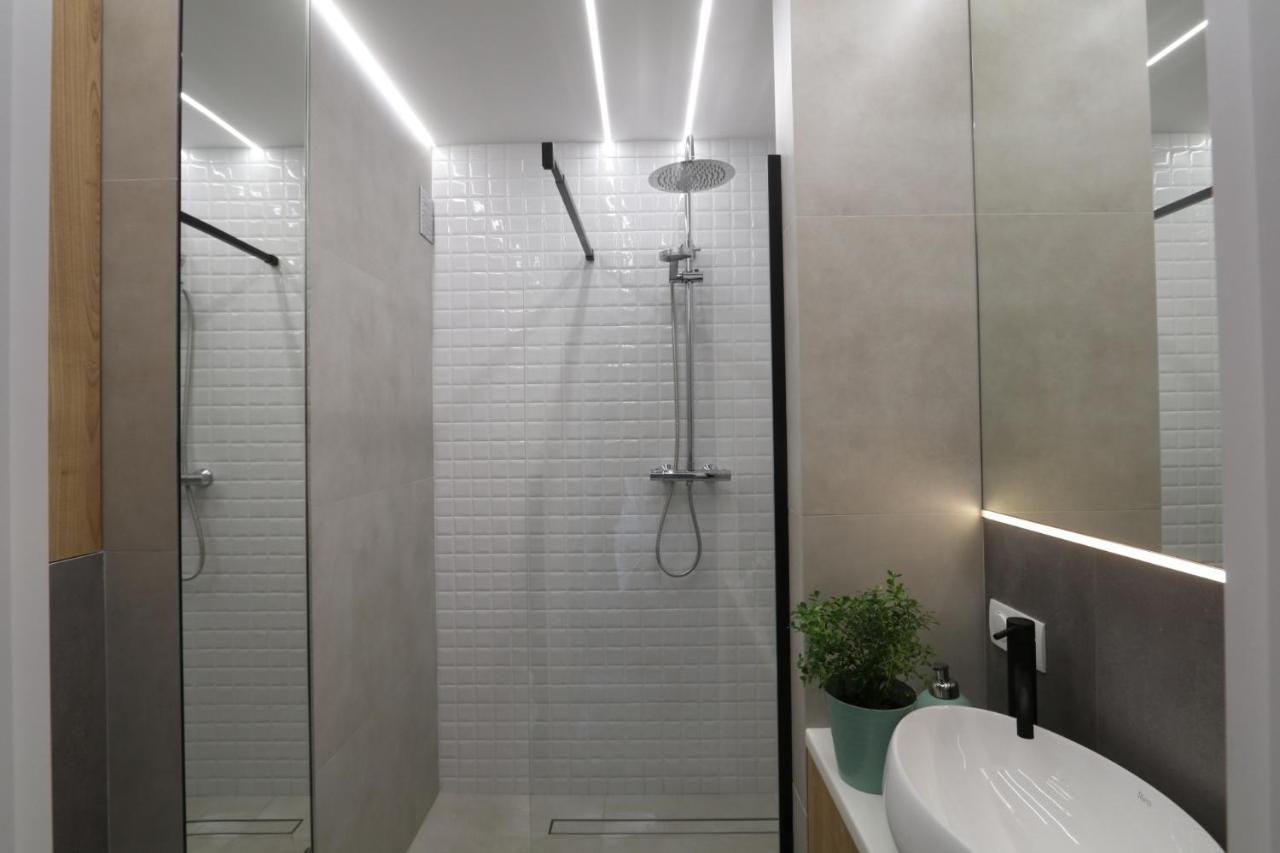 Romaszewskiego Zoliborz Bedroom Pokoj Metro วอร์ซอ ภายนอก รูปภาพ