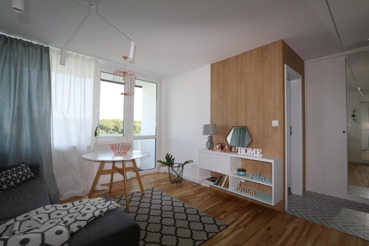 Romaszewskiego Zoliborz Bedroom Pokoj Metro วอร์ซอ ภายนอก รูปภาพ