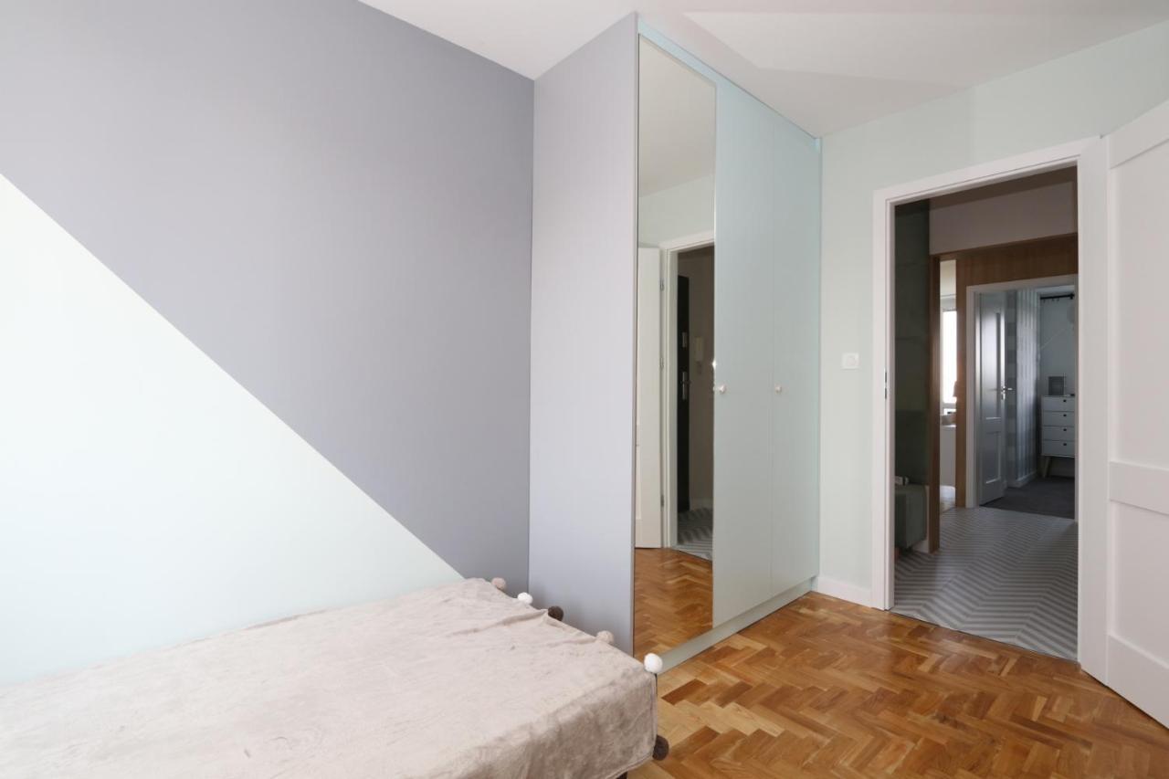 Romaszewskiego Zoliborz Bedroom Pokoj Metro วอร์ซอ ภายนอก รูปภาพ