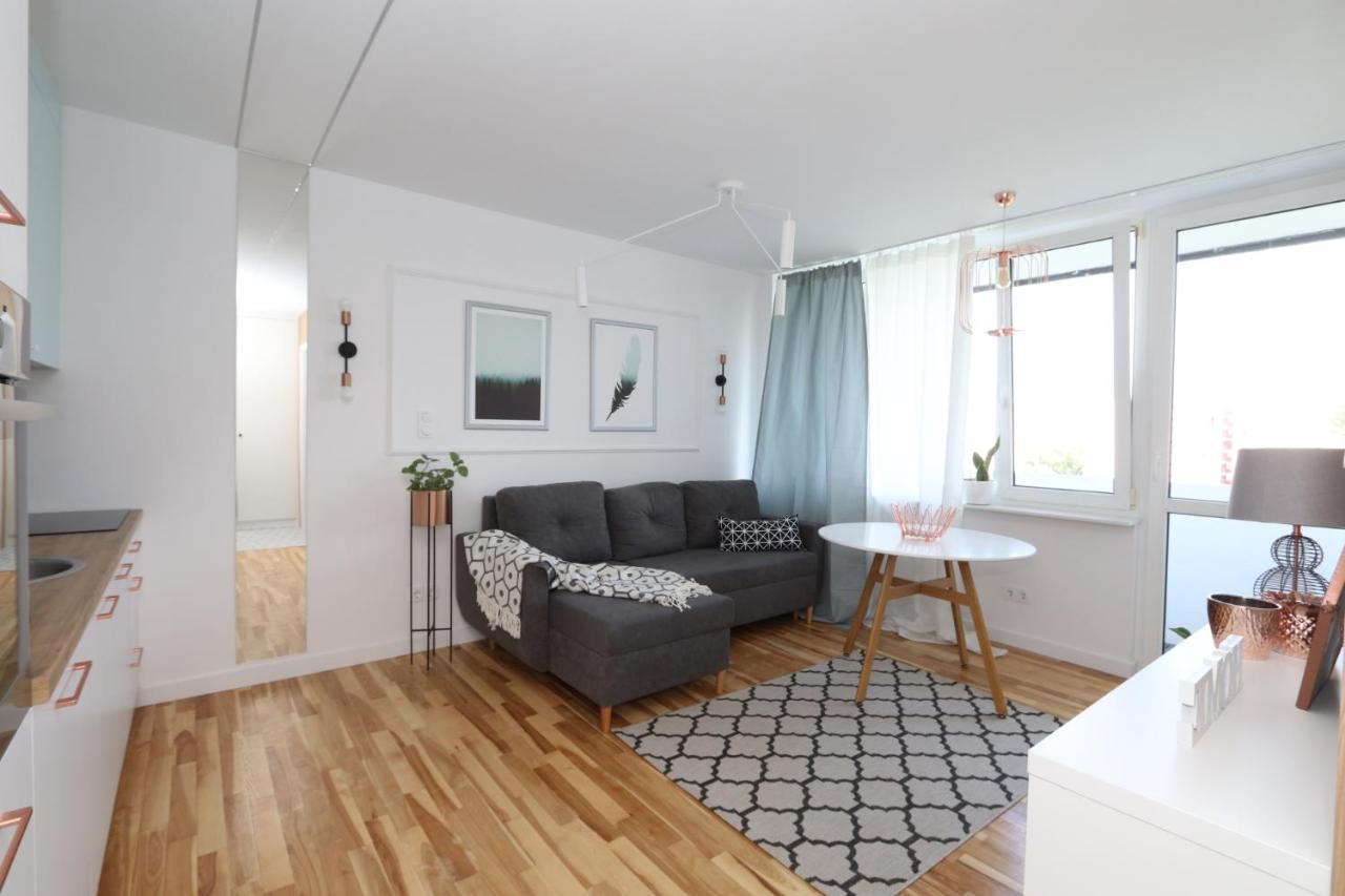Romaszewskiego Zoliborz Bedroom Pokoj Metro วอร์ซอ ภายนอก รูปภาพ