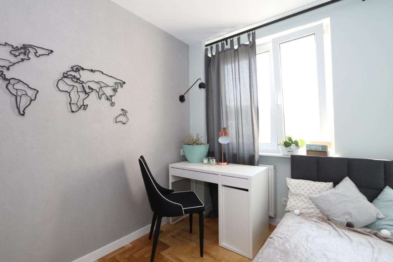 Romaszewskiego Zoliborz Bedroom Pokoj Metro วอร์ซอ ภายนอก รูปภาพ