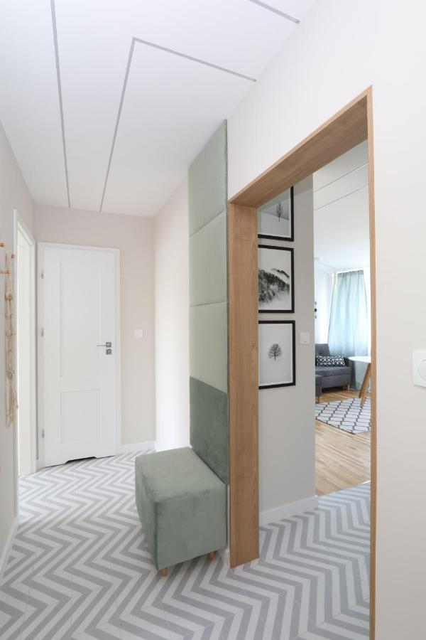 Romaszewskiego Zoliborz Bedroom Pokoj Metro วอร์ซอ ภายนอก รูปภาพ